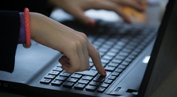 cara mengatasi laptop lemot